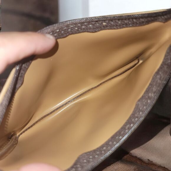 Bloomingdale's VINTAGE Black Tote Bag with Pouch - Picture 4 of 7